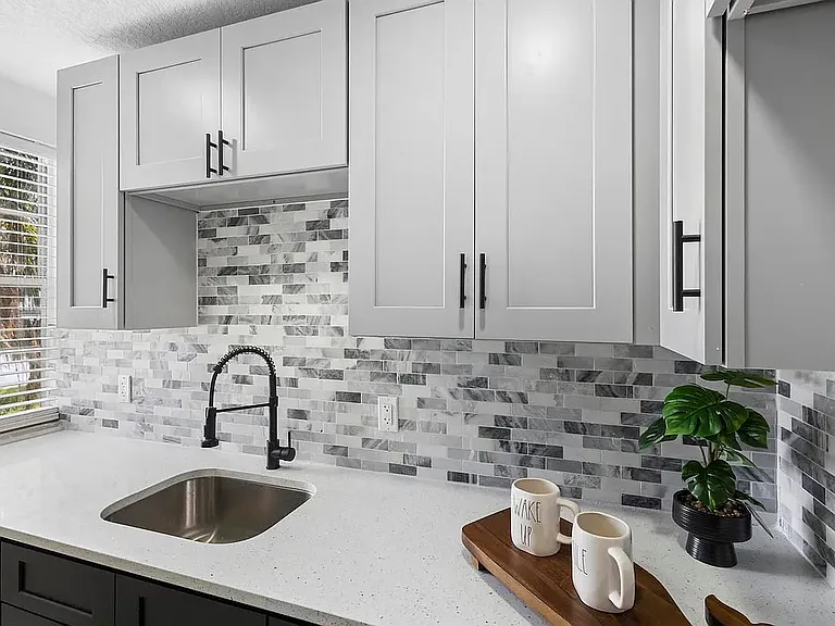1824 Lake St #4 — Photo 10