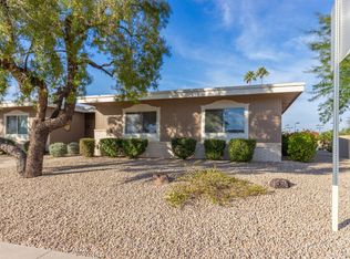 10102 W Hutton Dr, Sun City, AZ 85351