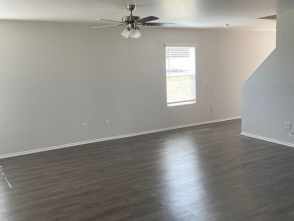3rd image of 9518 Black Tail Cir