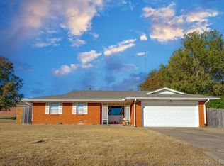 715 N Susan Ave, Ada, OK 74820
