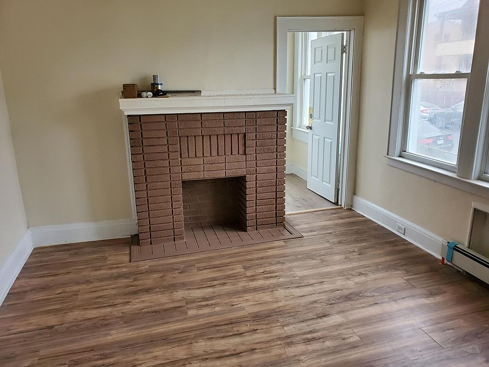 1st image of 16 Norwood Ave #2