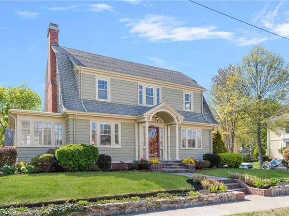 1417 Narragansett Blvd, Cranston, RI 02905