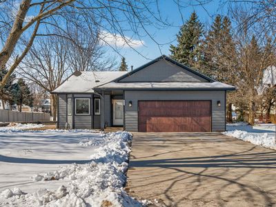2810 Hillvale Trl, Saint Paul, MN, 55128