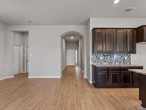 5th image of 314 Sika Way