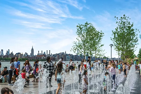 Rented by Golden Lioness Corp | media 7