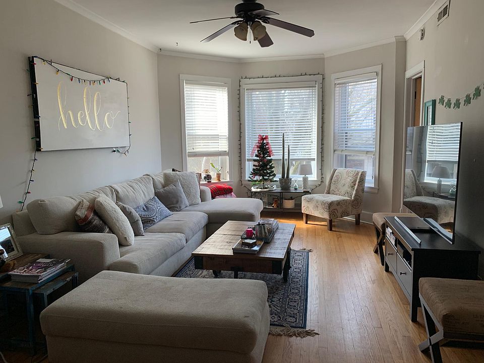1st image of 1312 W Cornelia Ave #2