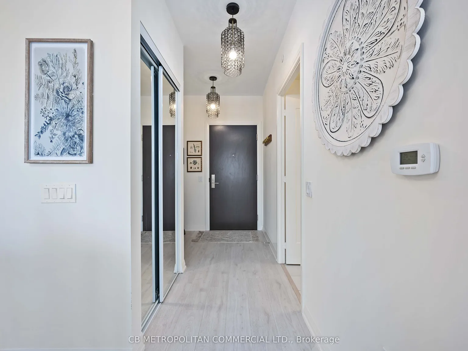1 bed, $2,300 — Photo 3