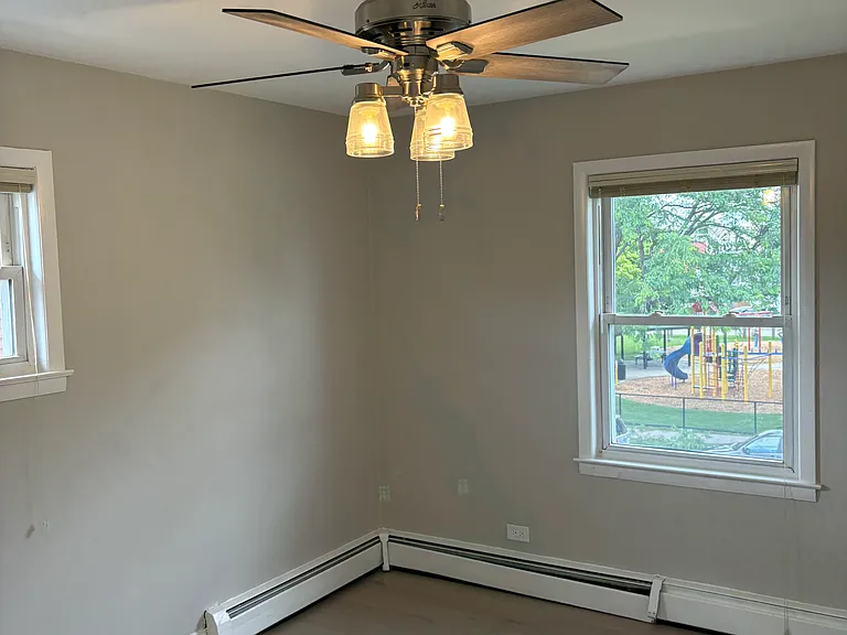 1287 Brown St — Photo 19