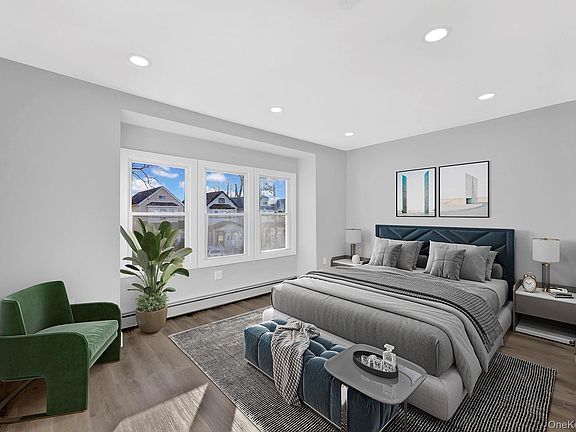4th image of 109-20 221st Street