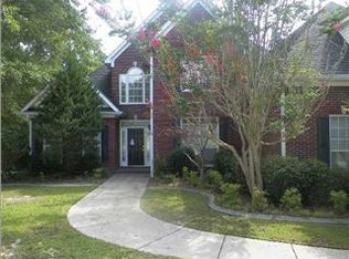 6904 Stonebrook Dr N, Mobile, AL 36695