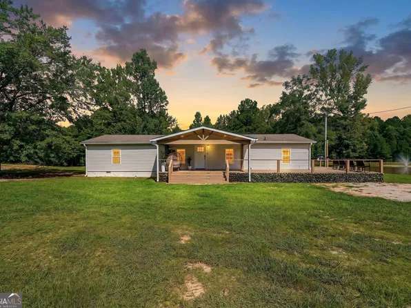 163 Leonard Rd, Lagrange, GA 30241