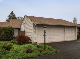 15466 SW Summerfield Ln, Tigard, OR