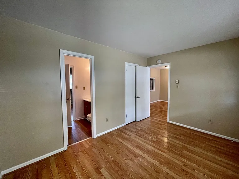 3105B Granby St — Photo 10
