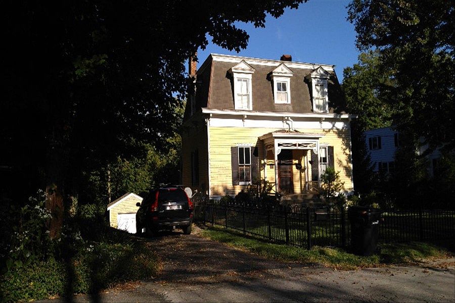 2nd image of 1040 Richwood Ave