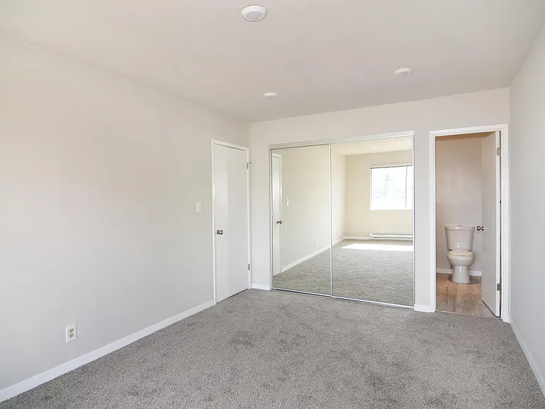 1126 Marin Ave #6 — Photo 6