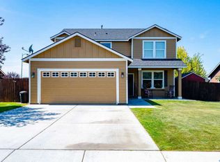 5704 Maryhill Ln, Pasco, WA 99301