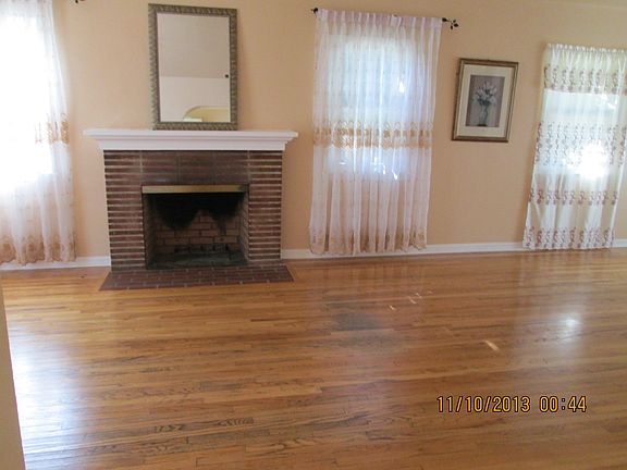 4th image of 2561 S 10th Ave