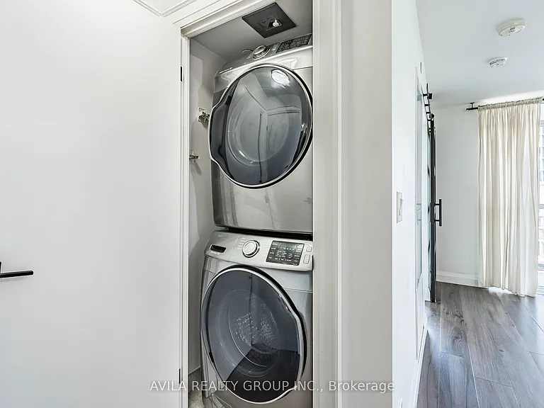 8 Trent Ave #704 — Photo 28