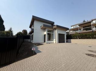 9XX Westmount Dr, Pt Moody, BC V3H1K8