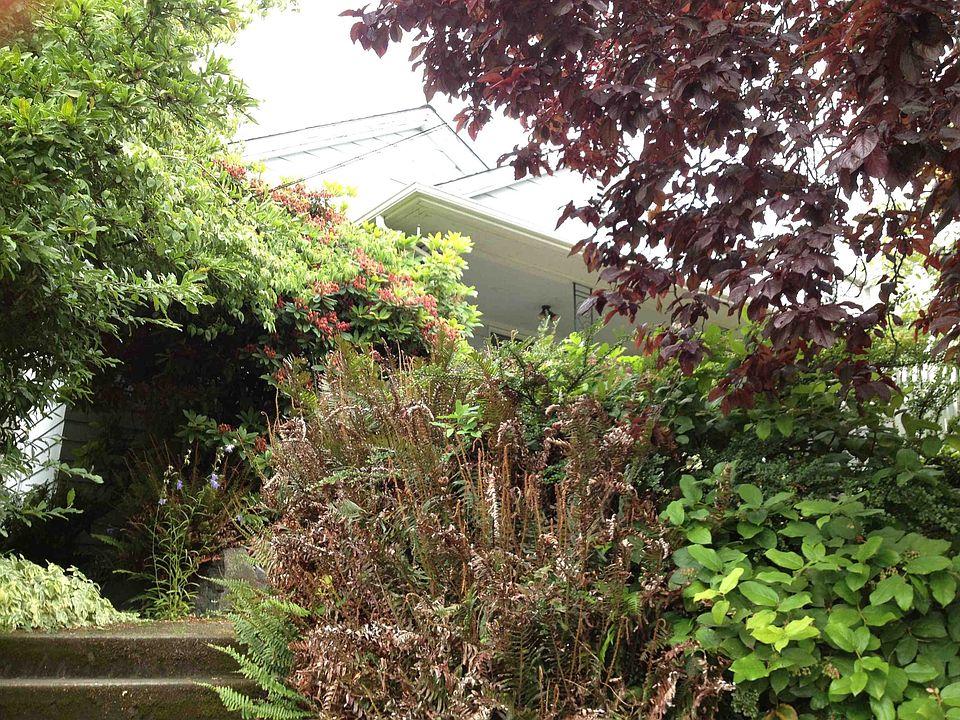 2nd image of 7007 17th Ave NE