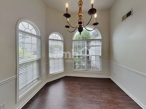 5th image of 3805 Hawk Tail Dr