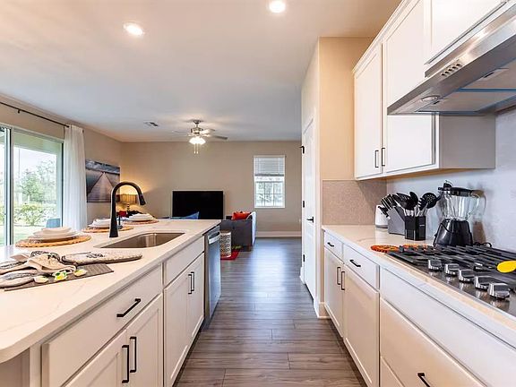 5th image of 7951 Haverhill Way