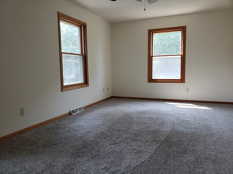 2267 S Syene Rd — Photo 22
