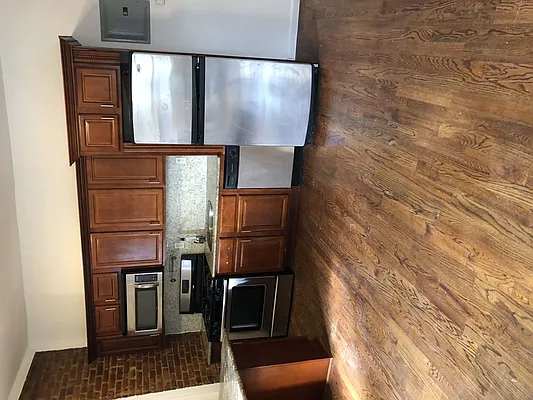 Rented by Nooklyn NYC LLC | media 11