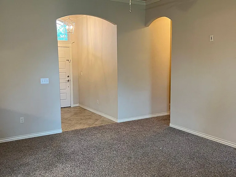 6236 NW 158th Ter — Photo 6