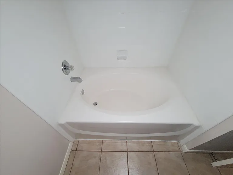 2255 Braeswood Park Dr #259 — Photo 33