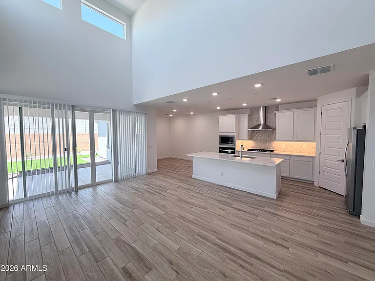 7004 W Buckhorn Trl — Photo 9