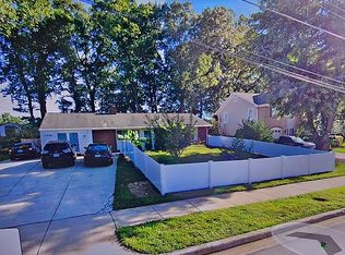 7308 Floyd Ave, Springfield, VA 22150