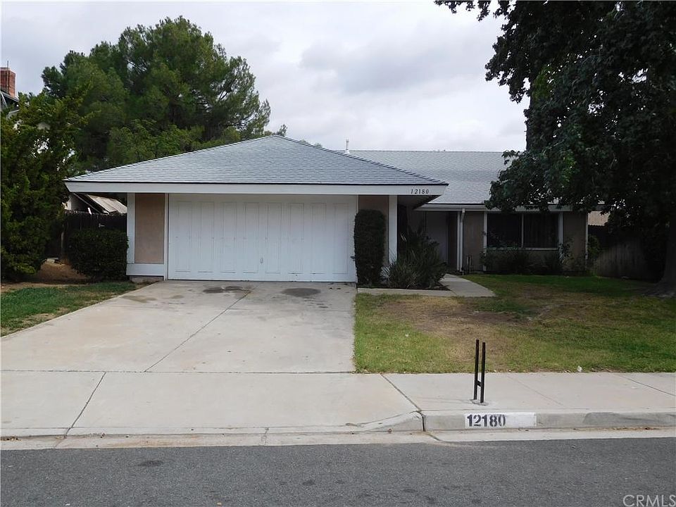 1st image of 12180 Odessa Dr
