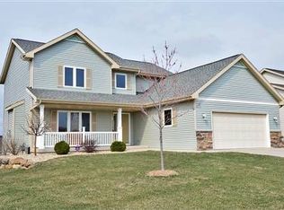 865 Ashworth Dr, Oregon, WI 53575