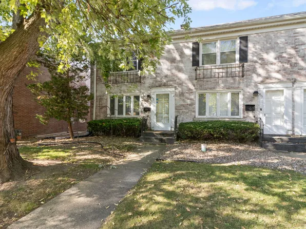 913 N Raynor Ave, Joliet, IL 60435