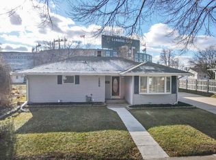 1255 Thorndale St, Green Bay, WI 54304