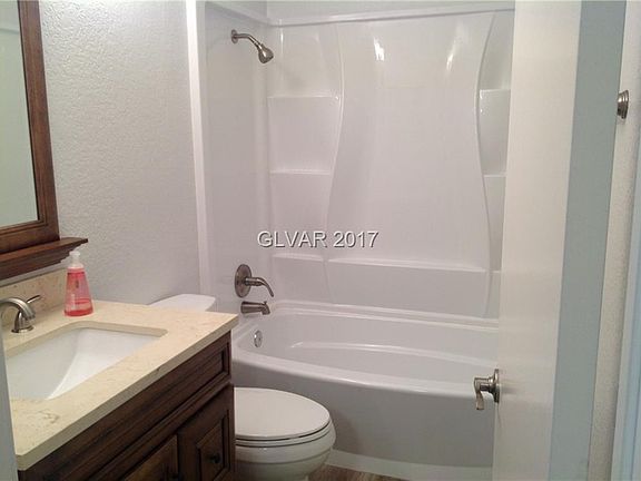 4th image of 1061 Derringer Dr