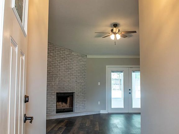 4th image of 7837 Pleasant Oak Ave