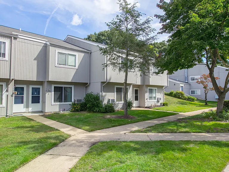 Siena Village (62 Years or Older, Income Limits Restrictions Apply) — Photo 46