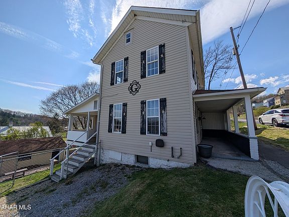 4th image of 809 Beech Ave