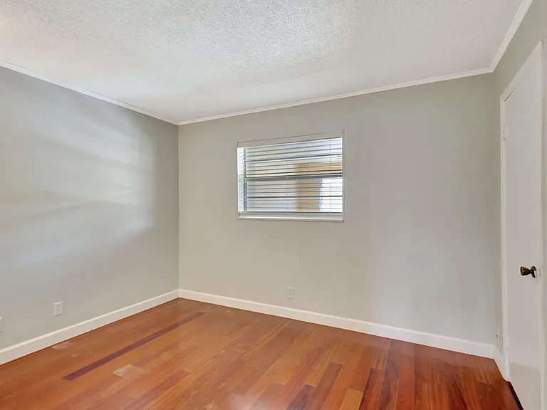 10789 N Military Trl #6 — Photo 19