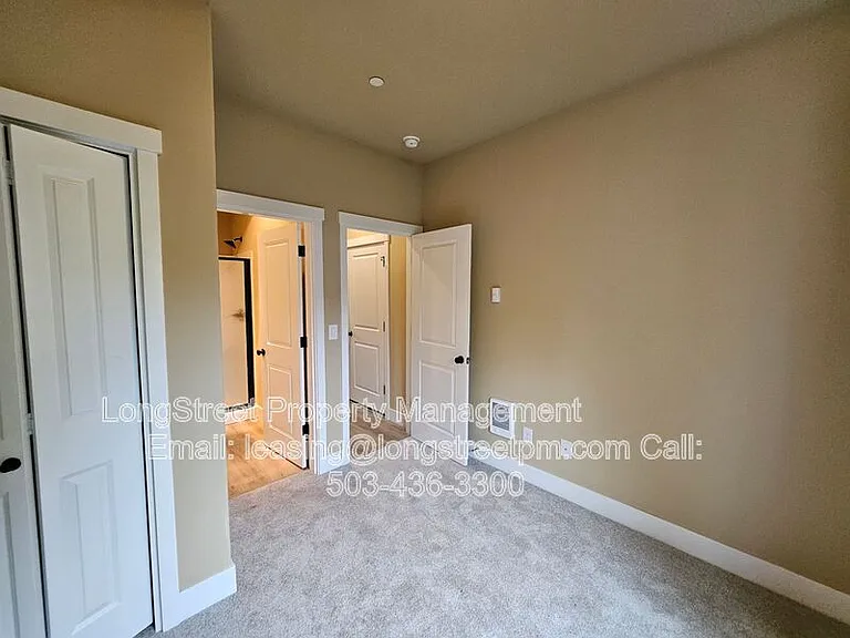 12086 SE Harold St — Photo 12
