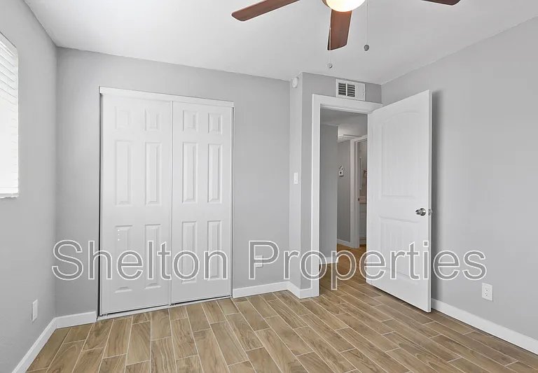 1747 E Virginia Ave #4 — Photo 15