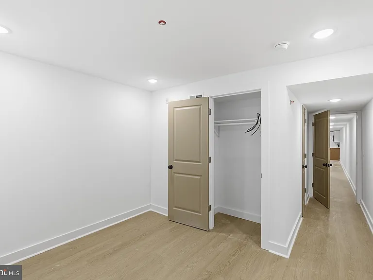 863 N 43rd St #1 — Photo 11