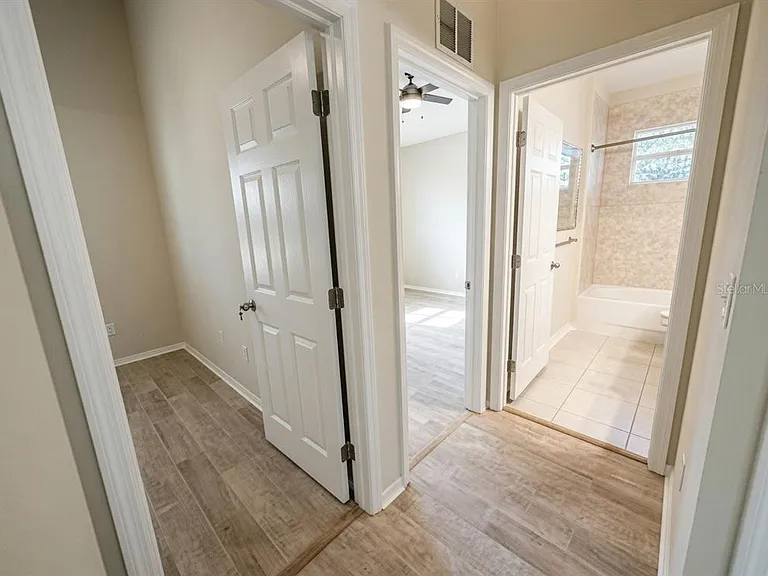 21915 Bell Lake Rd #2 — Photo 9