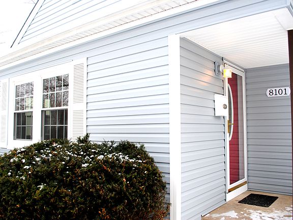 2nd image of 8101 Lynway Ave
