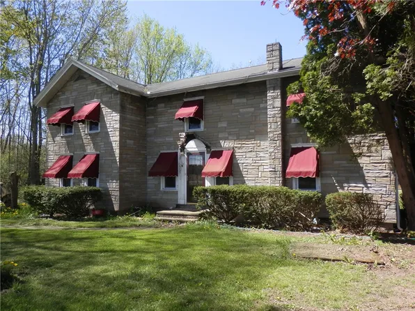 894 State Route 414, Waterloo, NY 13165