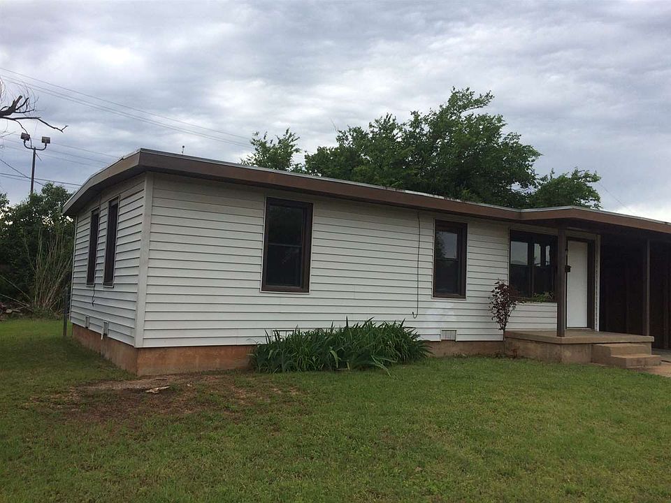 2nd image of 12 NW 40th St