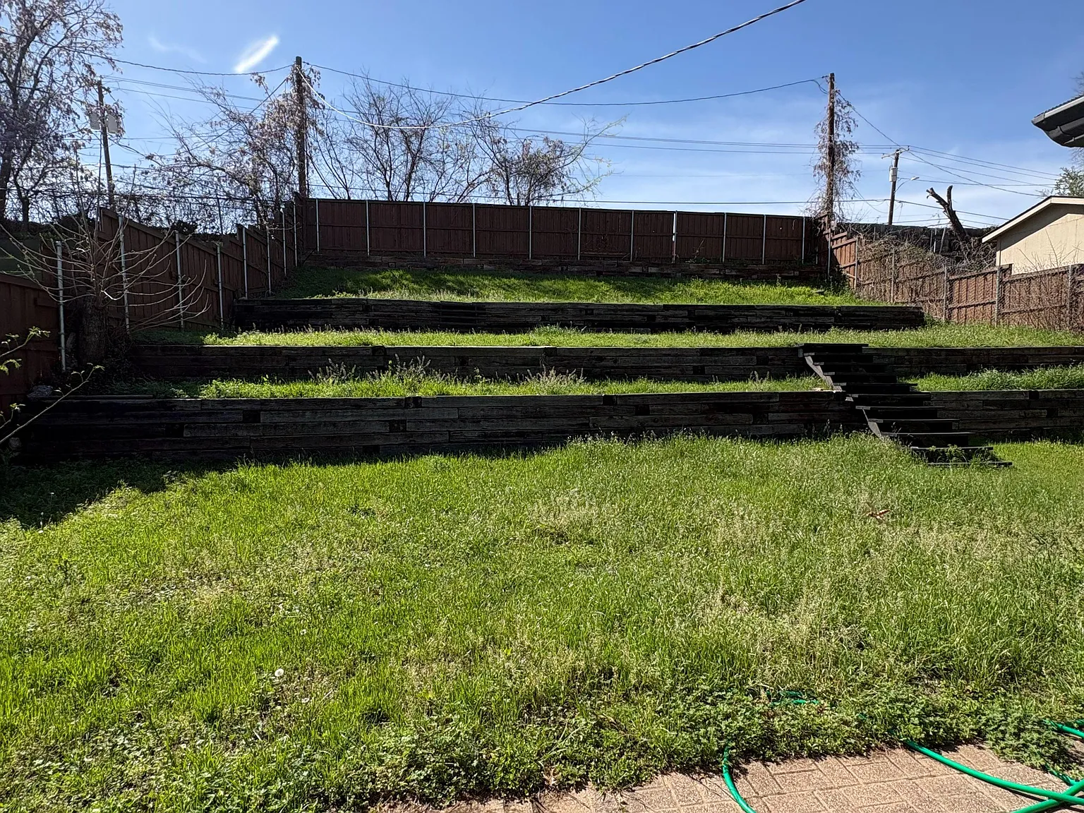 4 bed, 2.0 bath, 1700 sqft, $975 — Photo 4