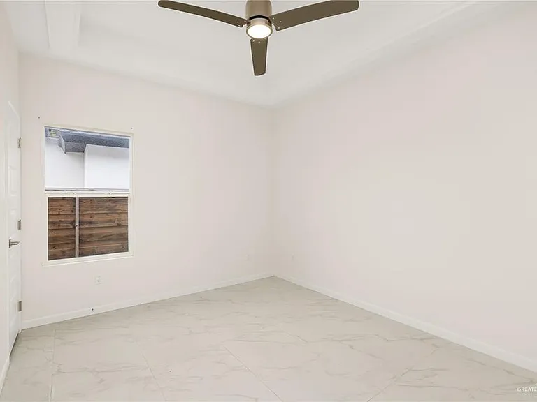 1604 Diplomat Dr — Photo 9